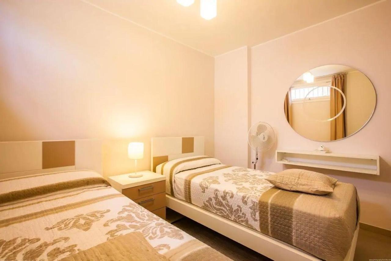 1 Bedroom Apartment For 4 People In Tenerife Costa Adeje  Luaran gambar